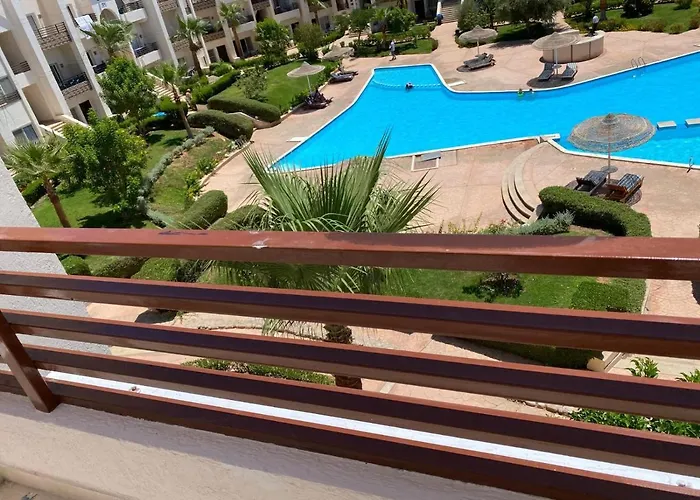 Daire Luxus Designer In Sunny Lakes 2 Ganz Nah Am Zentrum Naama Bay 75 M2 Direkt Am Pool - 2 Bakone Obergeschoss Bis Zu 5 Personen Buchbar