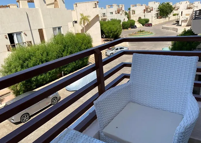 Luxus Designer In Sunny Lakes 2 Ganz Nah Am Zentrum Naama Bay 75 M2 Direkt Am Pool - 2 Bakone Obergeschoss Bis Zu 5 Personen Buchbar Daire Şarm El-Şeyh