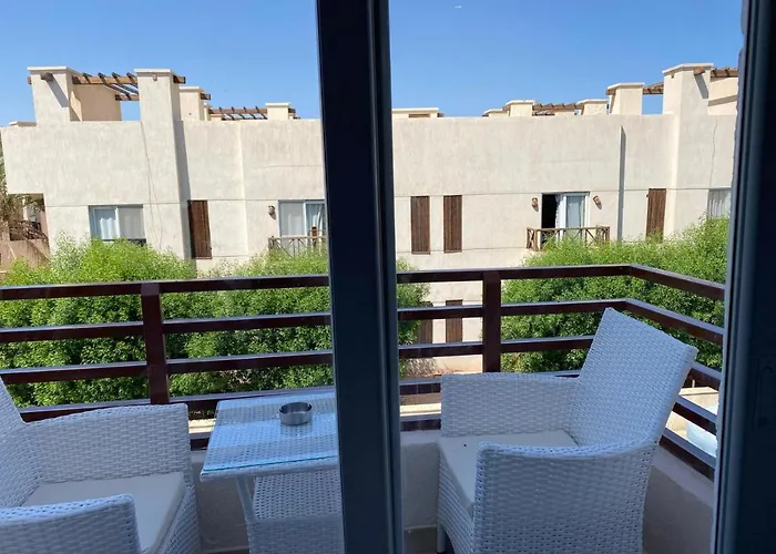 Daire Luxus Designer In Sunny Lakes 2 Ganz Nah Am Zentrum Naama Bay 75 M2 Direkt Am Pool - 2 Bakone Obergeschoss Bis Zu 5 Personen Buchbar