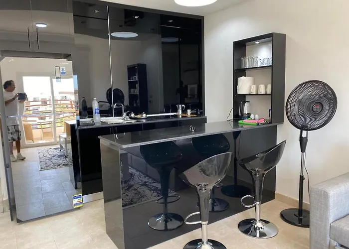 Luxus Designer In Sunny Lakes 2 Ganz Nah Am Zentrum Naama Bay 75 M2 Direkt Am Pool - 2 Bakone Obergeschoss Bis Zu 5 Personen Buchbar * Şarm El-Şeyh