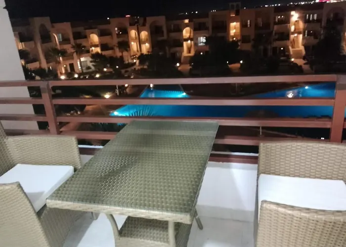 Daire Luxus Designer In Sunny Lakes 2 Ganz Nah Am Zentrum Naama Bay 75 M2 Direkt Am Pool - 2 Bakone Obergeschoss Bis Zu 5 Personen Buchbar *